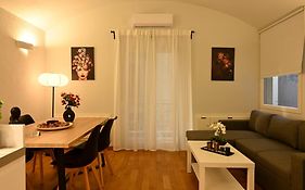 Thessaloniki Downtown Superior Apartment